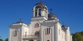 Храм "Св. Св. Кирил и Методий" в Ловеч