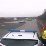 Конфликт между полицай и водач