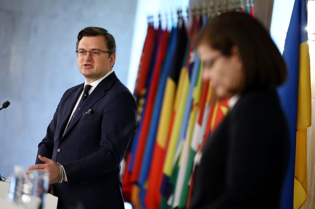 Министър Дмитро Кулеба и министър Теодора Генчовска