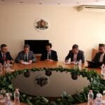 Подписване на договор