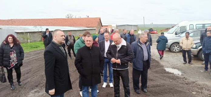 Посещение на земеделския министър д-р Иван Иванов в Карнобат