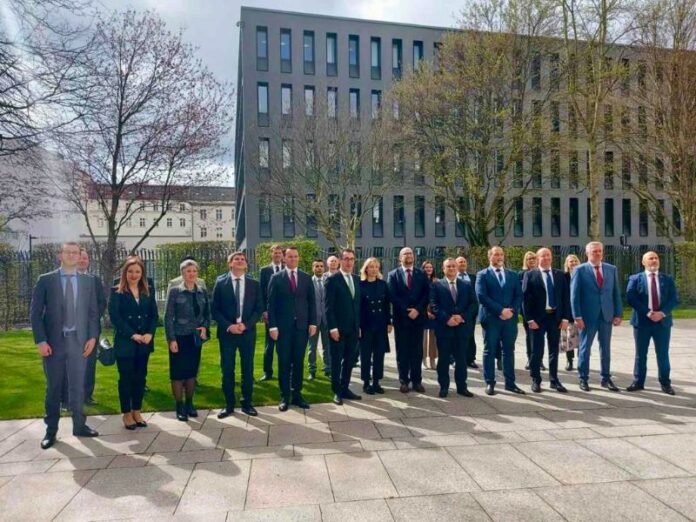 Работна среща