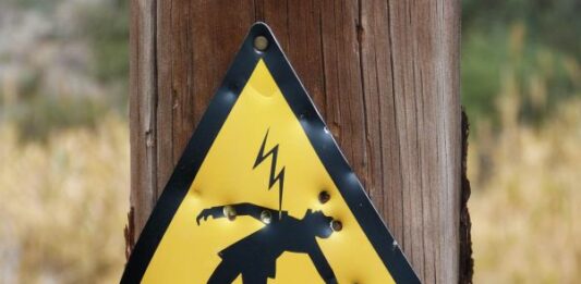 Токов удар, електричество