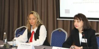 Заместник-министър Деляна Иванова и Иванка Виденова