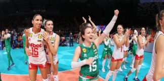 Женски отбор по волейбол