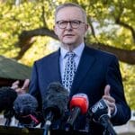 Антъни Албанезе