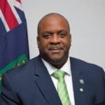 Андрю Фахи.