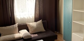 Държавна база