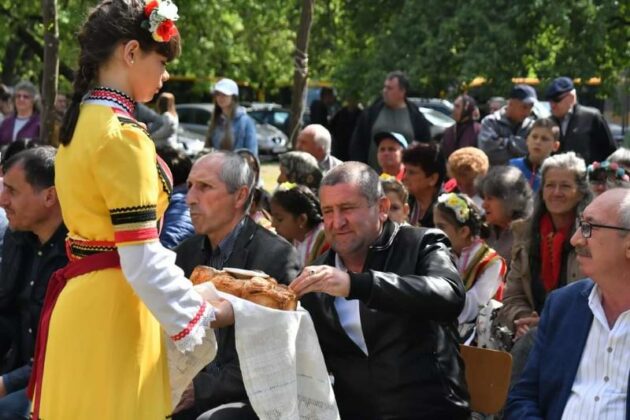 Фестивал "Божурите 2022"