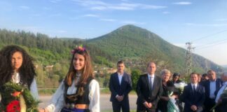 Фестивал на накита-село Петрич