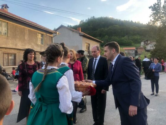 Фестивал на накита-село Петрич