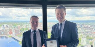 Владимир Харизанов и Тампере Мати Хелимо