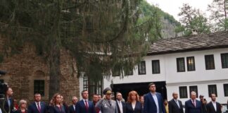 Илияна Йотова в Дряновския манастир