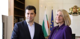 Кирил Петков и Карън Донфрид