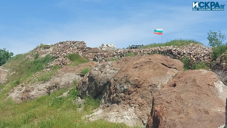 Крепост Русокастро