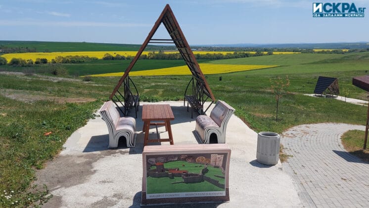 Крепост Русокастро