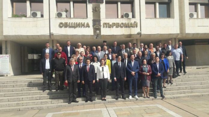 Момчил Неков в Първомай