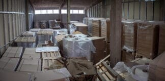 Логистичен център за нелегални цигари