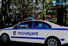 Полицейски патрулен автомобил