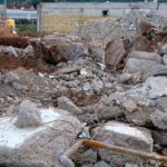 Разрушена сграда