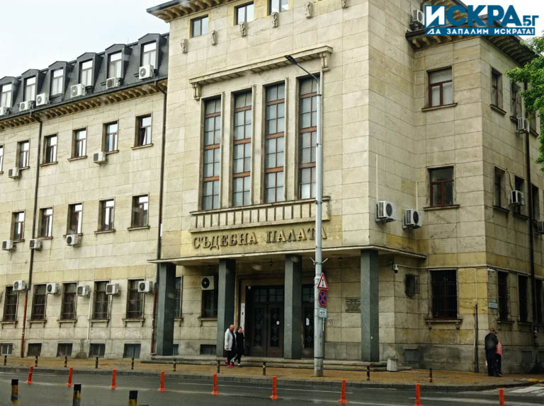 Пловдивската окръжна прокуратура е привлякла към наказателна отговорност 2 длъжностни