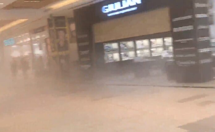 Задимяване вследствие на пожар в мол в София