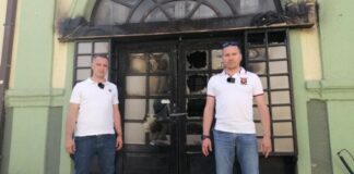 (от ляво надясно) Александър Сиди и Ангел Джамбазки