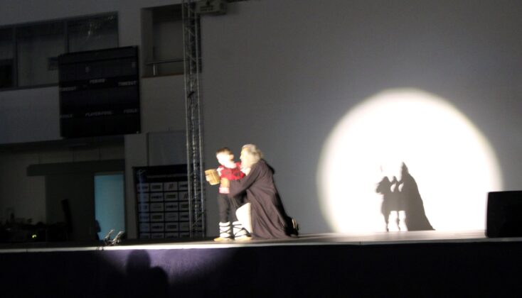 Спектакъл на ансамбъл "Българе"