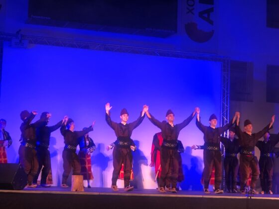 Спектакъл на ансамбъл "Българе"