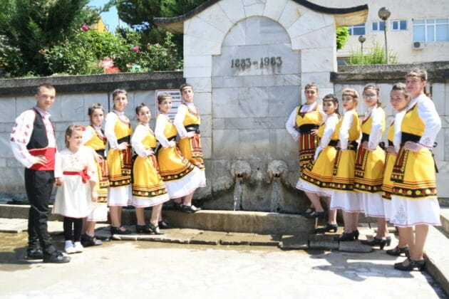 Фолклорен фестивал