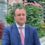 Иван Иванов