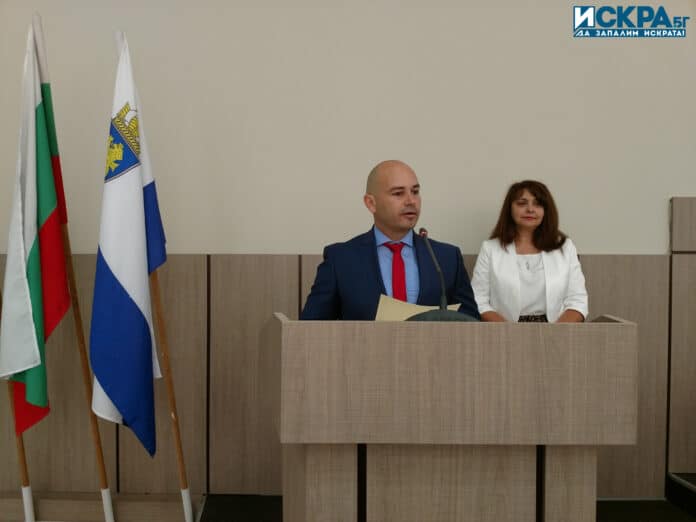 Иван Иванов положи клетва