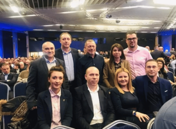 Ивайло Иванов на събрание на ГЕРБ