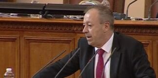 Иво Атанасов