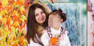 Лилия и дъщеря й