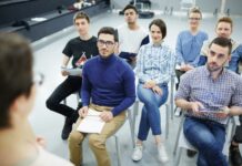 Обучения, квалификация, група хора