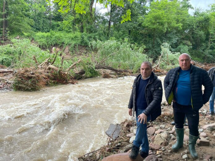 Посещение на Гроздан Караджов във Вършец