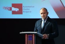 Румен Радев