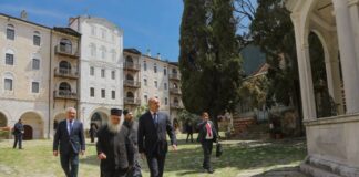 Румен Радев на посещение в Зографския манастир