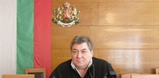 Съдия Тихомир Петков