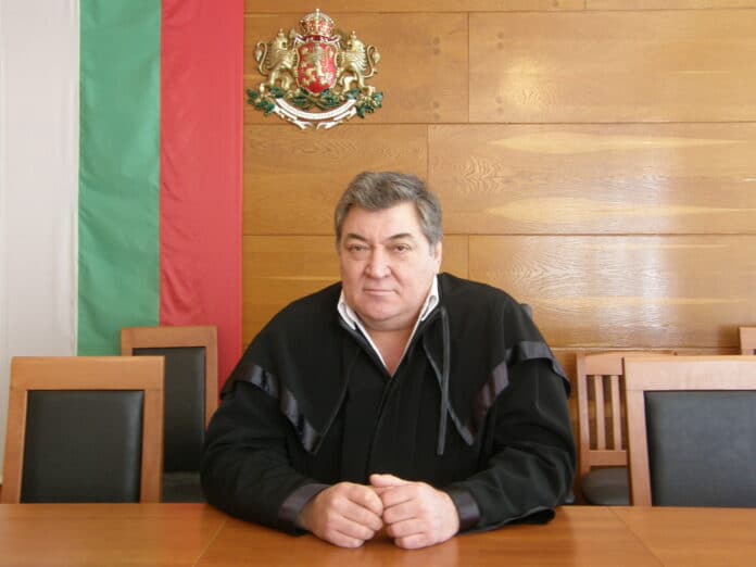Съдия Тихомир Петков