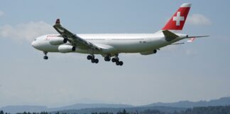 Самолет, Швейцария.