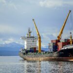 Товарен кораб.