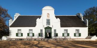 Църква, Африка.