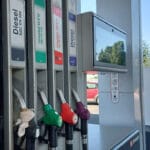 Бензиностанция, гориво