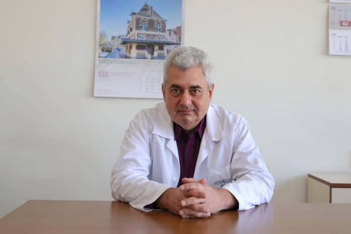 Доц. д-р Светлан Дерменджиев