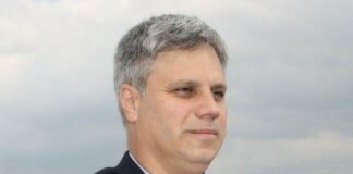 Д-р Васислав Петров