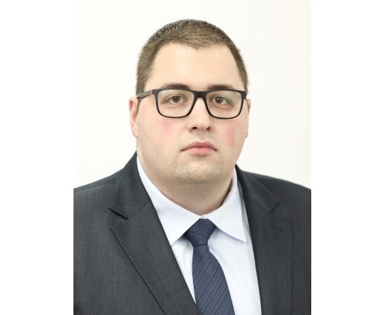 Деян Петков