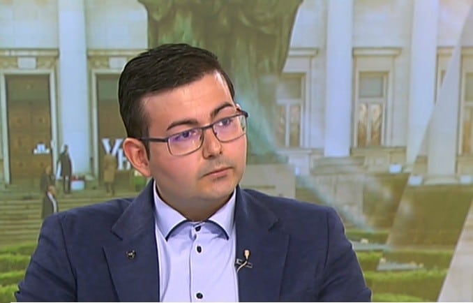 Кандидатът за депутат от коалицията Продължаваме промяната – Демократична България“