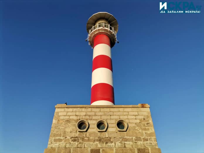 Черноморски фар